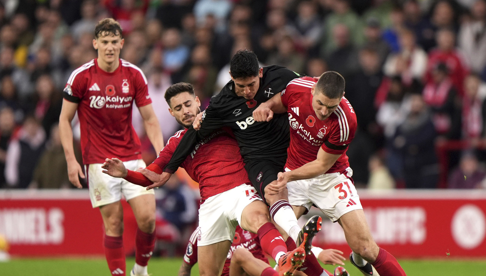 Milenkovićev Notingem Forest je hit u Engleskoj