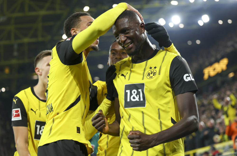 Preokret Borusije u derbiju – Šeško "u metu" VIDEO