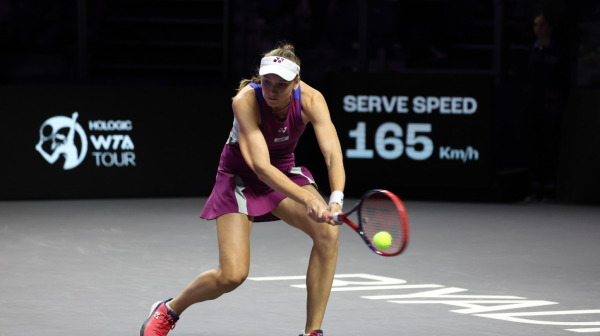 Ribakina bez problema protiv Rumunke