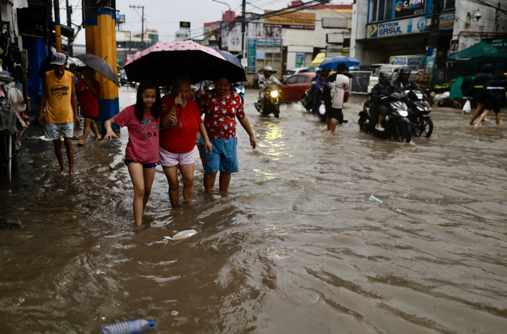 Katastrofa na pomolu: Tajfun Fung-vong preti da zbriše istočne Filipine