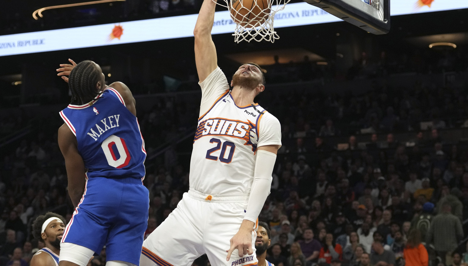 Nurkić sa 15+15 ipak u senci Durenta, "Bejbi Jokić" razbio Nikse VIDEO