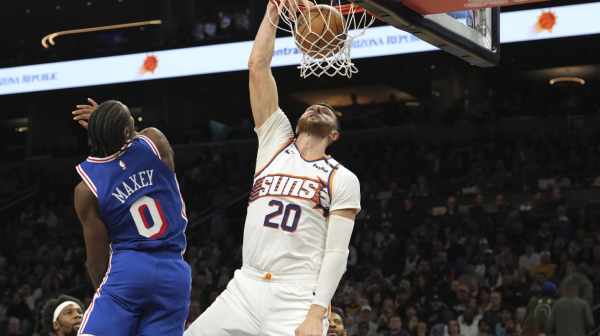 Nurkić sa 15+15 ipak u senci Durenta, "Bejbi Jokić" razbio Nikse VIDEO