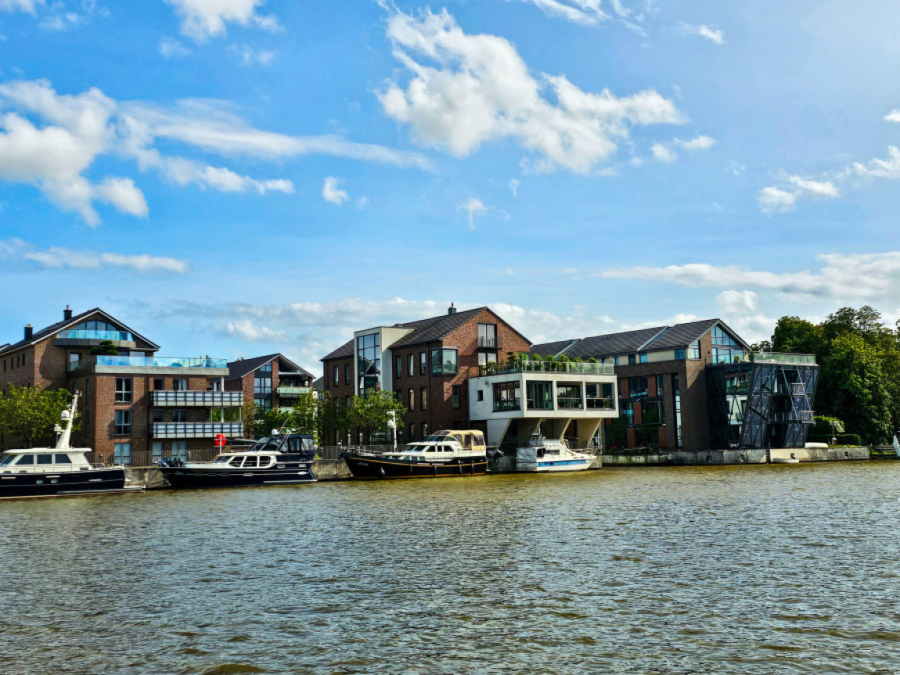 Ovde mleko u čaj sipaju u smeru suprotnom od kazaljke na satu, iz odličnog razloga FOTO