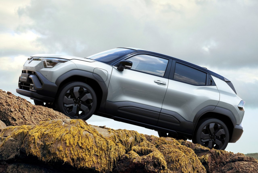 Predstavili prvi električni model, pa stali