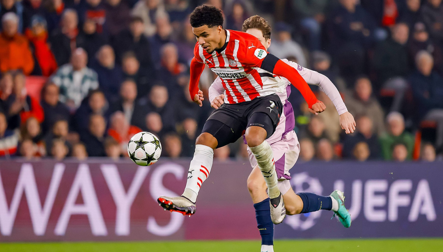 Gol i dve asistencije Tilmana, PSV razbio Đironu VIDEO