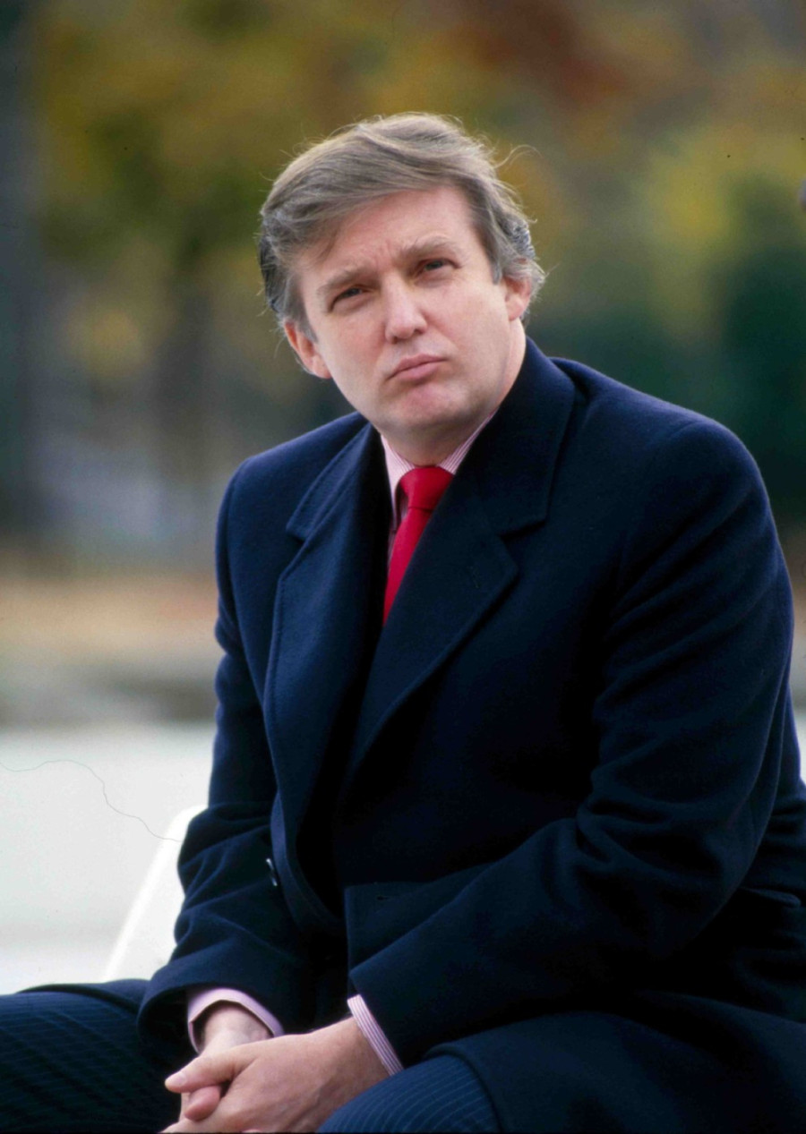 Evo kako je Donald Tramp izgledao kao mlad: Glumio je u nekoliko popularnih filmova i serija FOTO