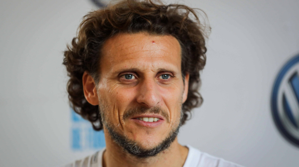 Dijego Forlan debituje u tenisu – igra sa bratom finaliste Rolan Garosa