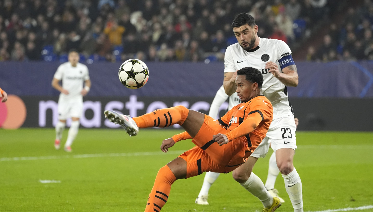 Šok: Klub Briž srušio Aston Vilu – Šahtjor nadigrao Zvezdinog rivala