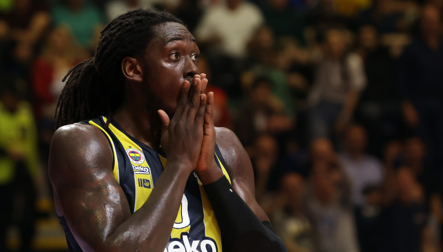 Džonatan Motli priveden u Bugarskoj