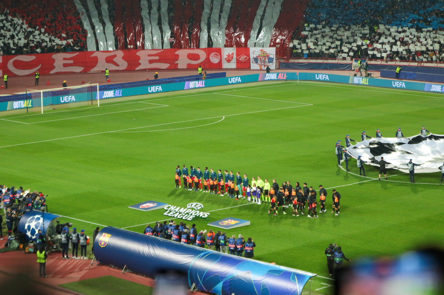 Zvezdo, da li je igranje Lige šampiona dobro ili loše?