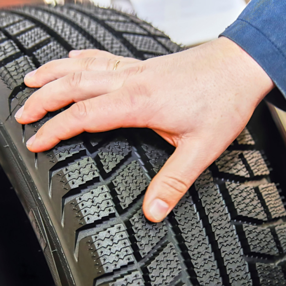 Kako zameniti točak na automobilu