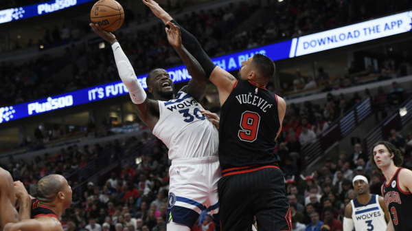 Vučević najbolji kod Bulsa – ni blizu dovoljnog protiv "Mrava"