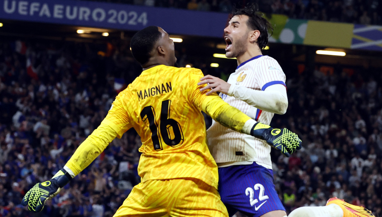 Francuze ne plaše scene iz Amsterdama – protiv Izraela u Parizu