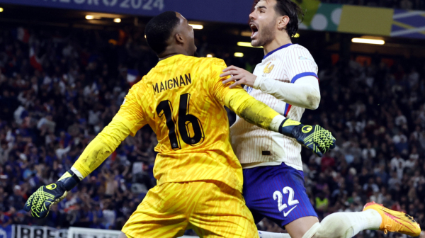 Francuze ne plaše scene iz Amsterdama – protiv Izraela u Parizu