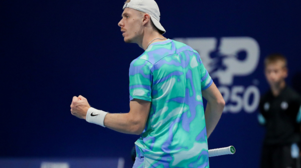 Lehečka se "nije pojavio" – Šapovalov čeka Srbina u finalu VIDEO