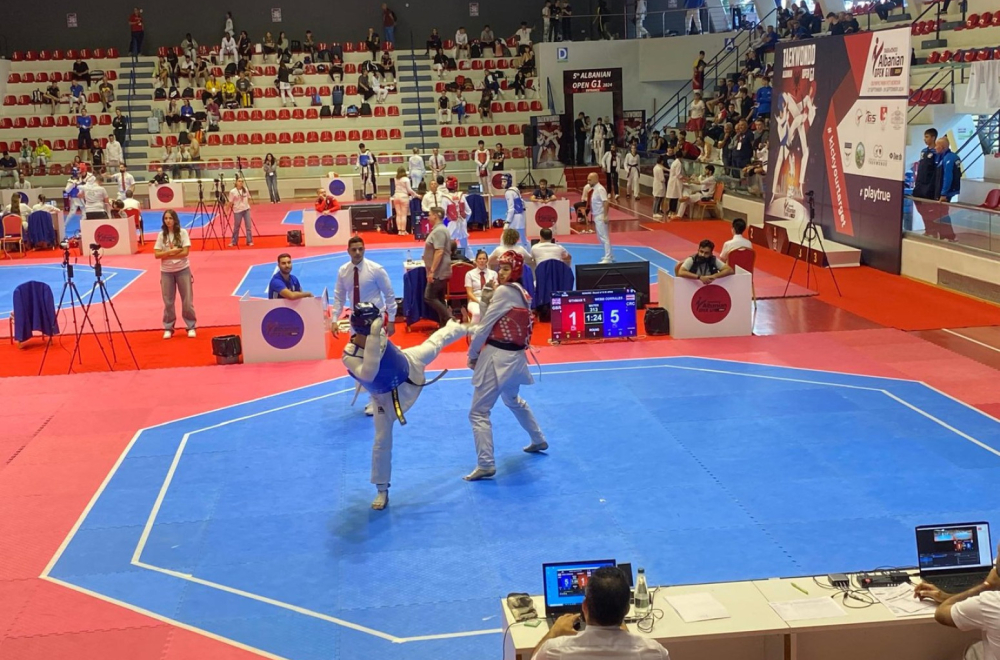 Devojčica iz Srbije šampionka Evrope – njenu rivalku sa tzv. Kosova ošamario trener! VIDEO