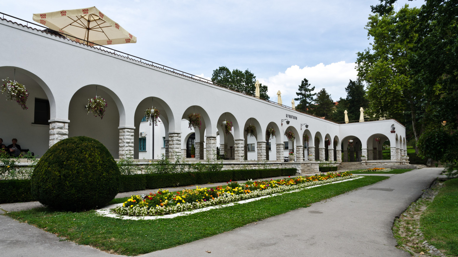 Park u srpskoj banji važi za jedan od najlepših: Turisti ga posebno vole u ovo doba godine FOTO