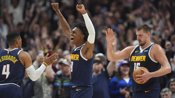 Jokić "poludeo" na tajm-autu VIDEO