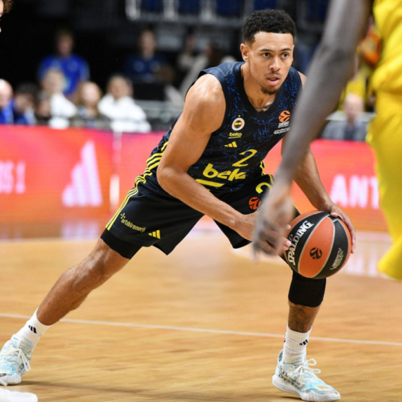 Fener u problemu pred Partizan – Boldvin se povredio