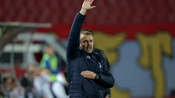 Superligaš otpustio trenera koji ga je vodio do istorijskog uspeha