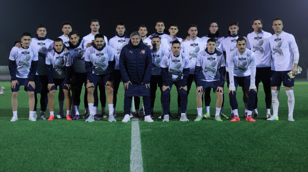 Sjajan gest "orlova" – u posebnim majicama na trening VIDEO/FOTO