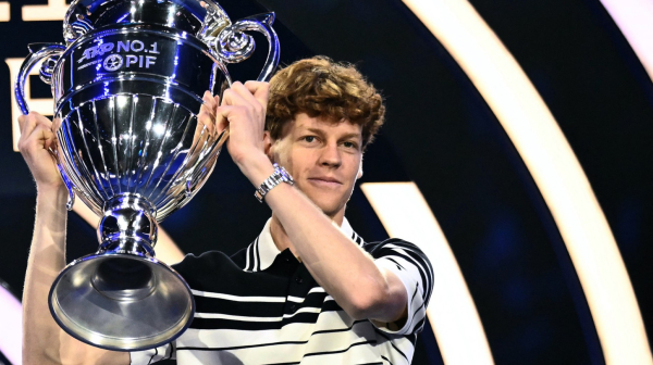 Sineru dodeljen pehar za najboljeg u sezoni VIDEO