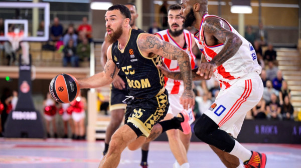 Neverovatni Petrušev i fenomenalni Mekintajer – Zvezda srušila Monako u Kneževini