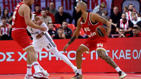 Zvezdo, oprez: Asvel umalo šokirao Olimpijakos