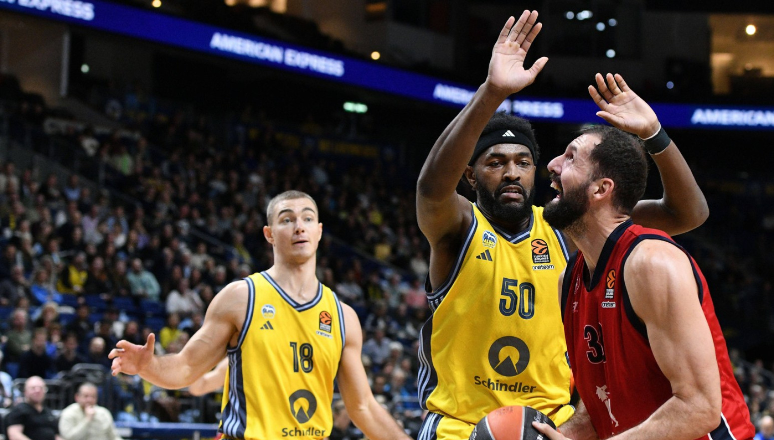 Makabi doveo igrača koji se povezivao sa crveno-belima