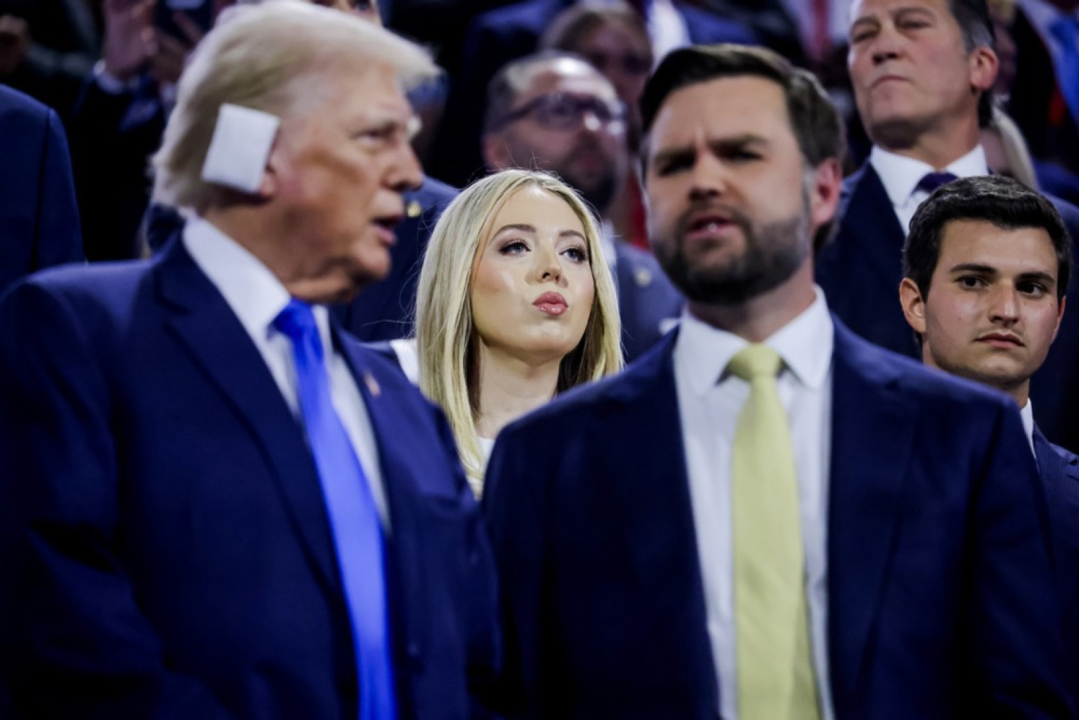 Ovo su tajne porodice Tramp: Od porno-afera do Melanijinih napada besa FOTO