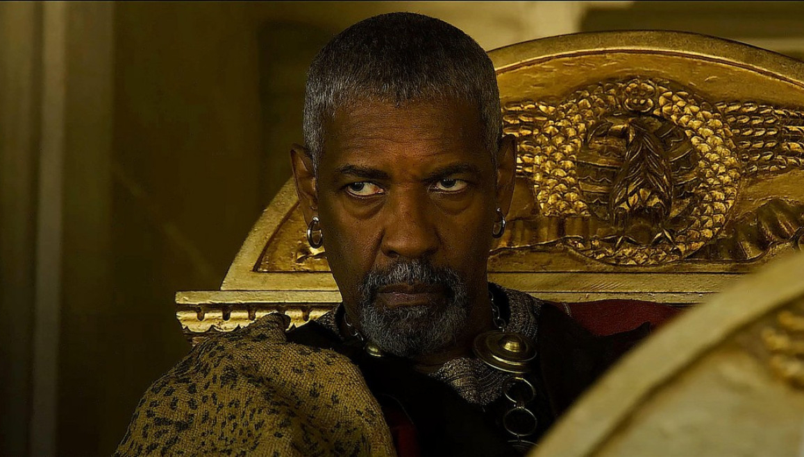 Denzel Vošington otkrio da je iz Gladijatora izbačena gej scena: "Ljubio sam se s muškarcem" VIDEO