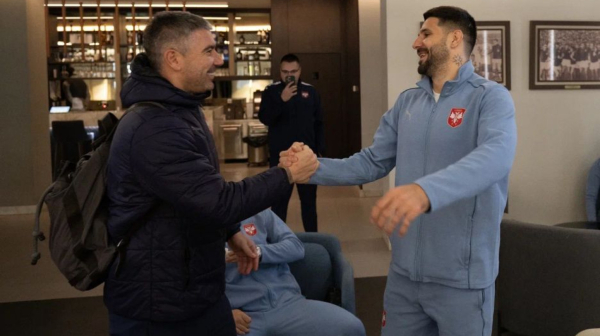 Kolarov ispratio "orlove" u Cirih FOTO