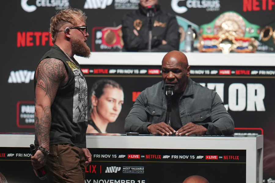 Tajson i Pol oči u oči: Jutjuber se šepurio, šampion ćutao, brutalna prozivka iz publike VIDEO