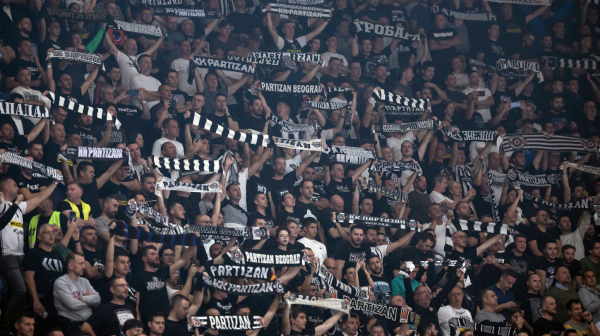 Partizan pokriva troškove sahrane navijača – minut ćutanja protiv Olimpije