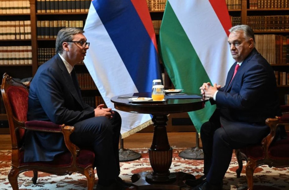 Vučić from Budapest: The closeness of our armies must be pronounced, we're concerned about world circumstances