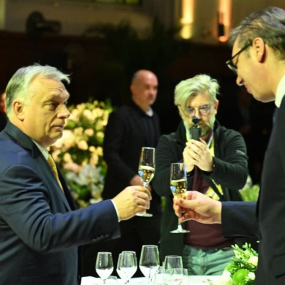 Vučić završio posetu Budimpešti: Potpisan niz važnih sporazuma; "Još jedna prilika za jačanje partnerstva"