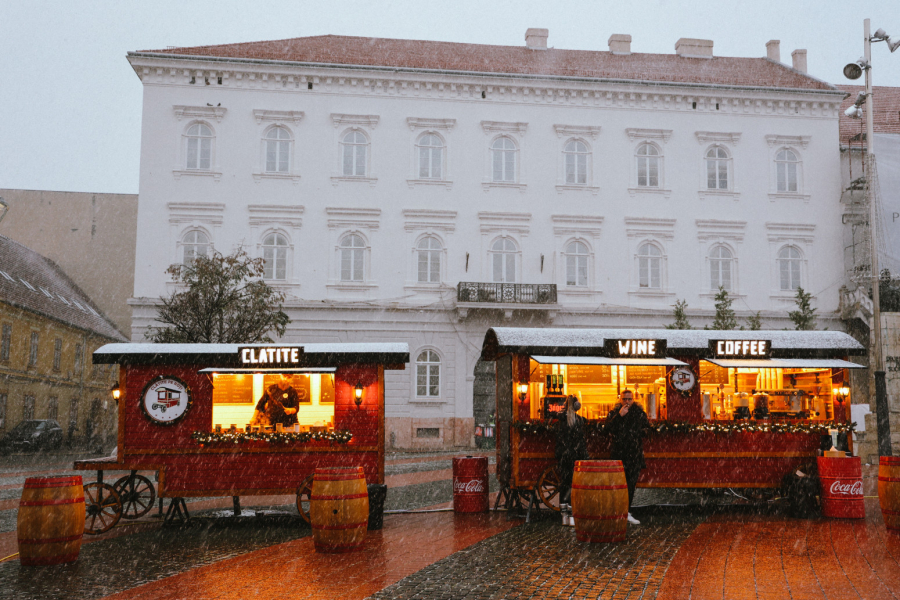 Srbi masovno planiraju doček Nove godine u Malom Beču: Najpopularniji za praznike FOTO