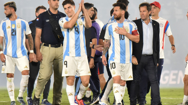 Paragvajske makazice presekle Mesija i ekipu u Asunsionu VIDEO