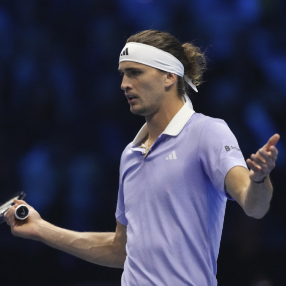 Dominacija Zvereva – Alkaras ispao!