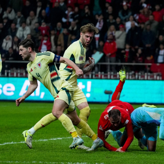 Turskoj malo 20 šuteva i penal – Velšani zadovoljniji u Kajzeriju