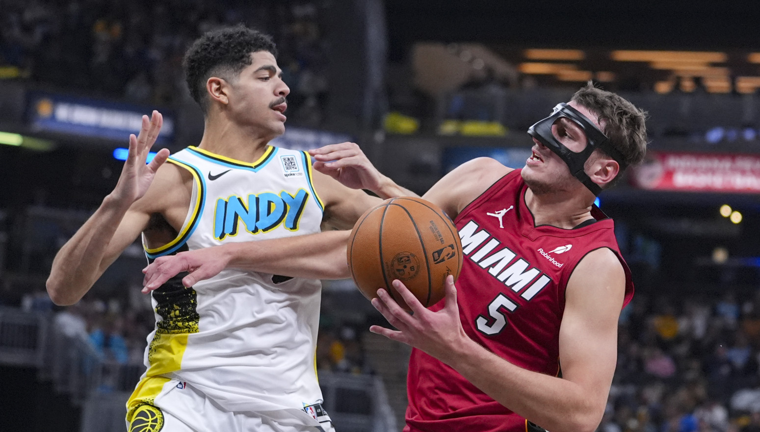 Maskirani Jović dvocifren VIDEO