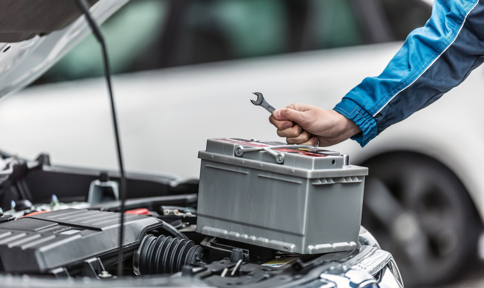 Ne krećite na put pre nego što proverite ove stvari na automobilu