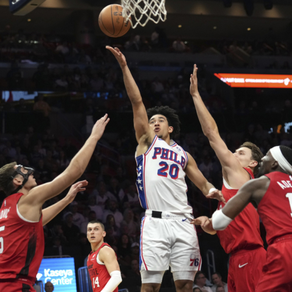 Jović jedva igrao, Embid nije izveo nijedno bacanje – agonija Filadelfije