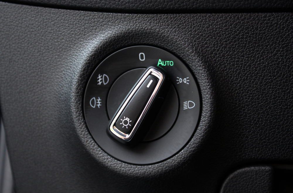 Svetla na vozilima: Zašto u magli funkcija AUTO nije dobra opcija