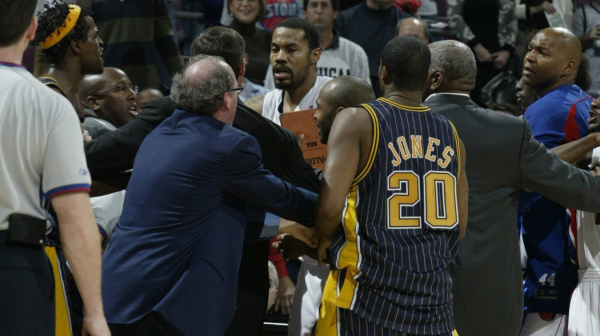 Najveći skandal u istoriji NBA lige: 20 godina od brutalne tuče VIDEO