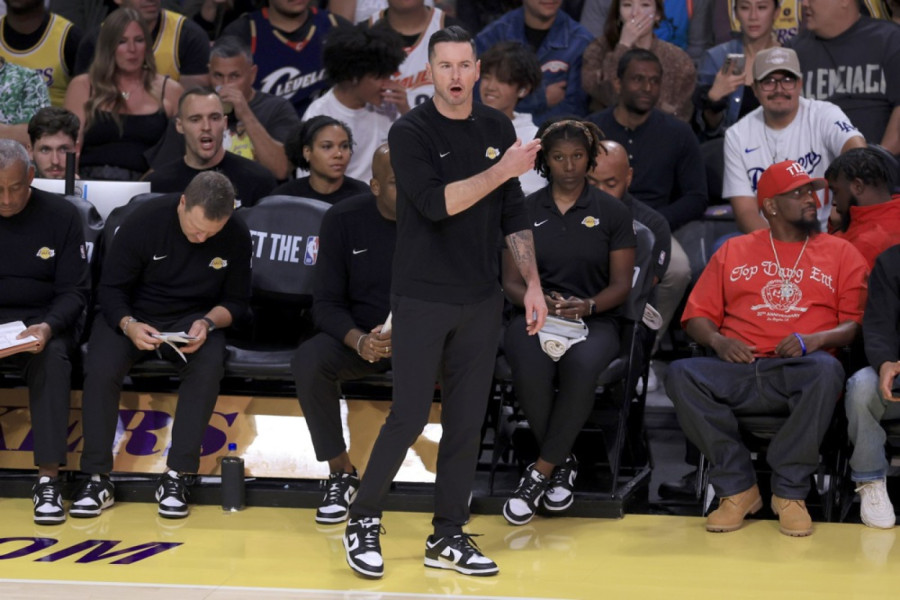 Lejkersi glavna tema NBA lige, ali ne (samo) zbog Dončića