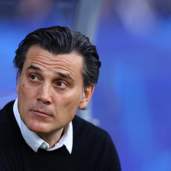 Montela opleo po Crnogorcima