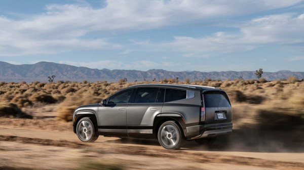 Ovo je najbolji veliki SUV po izboru žena!