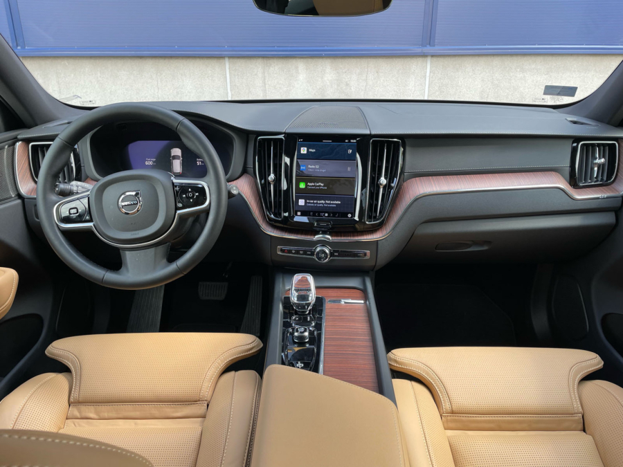 Test: Volvo XC60 Recharge – skandinavska škola FOTO