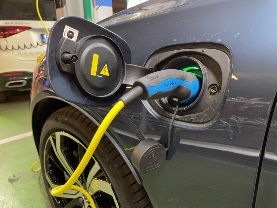 Test: Volvo XC60 Recharge – skandinavska škola FOTO